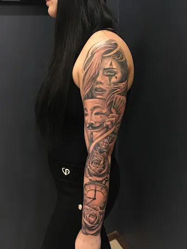 Studio Tatuażu Łódź - He3 Tatuażyk